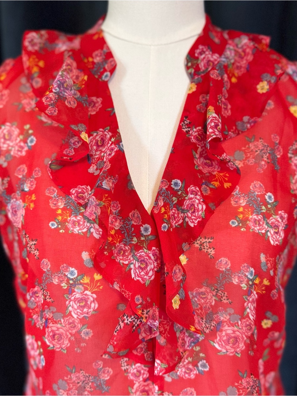 CAbi Red Floral Ruffled Sleeveless Blouse - Picture 2 of 8